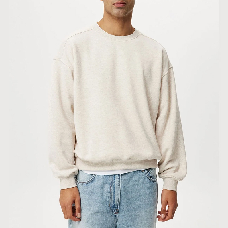 our sweatshirt cotton fabric ensures durability and comfort, perfect for everyday wear at hongfeng.